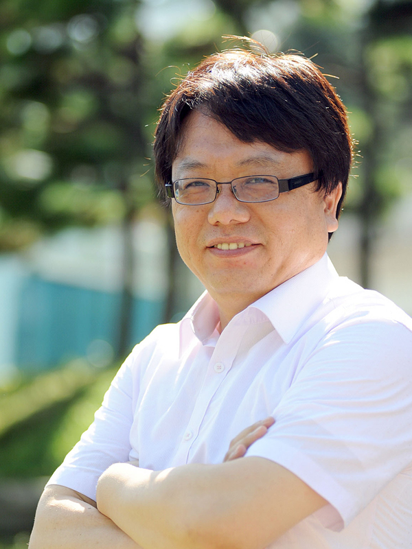 송만용 